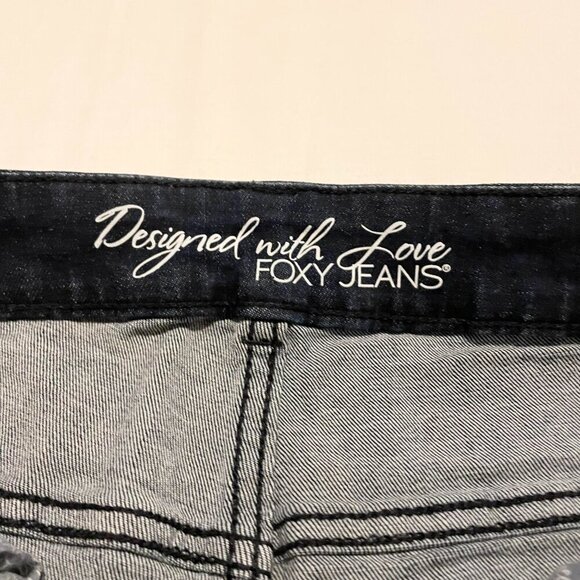 Foxy Jeans Shorts Daisy Womens Size 27 - Picture 8 of 16